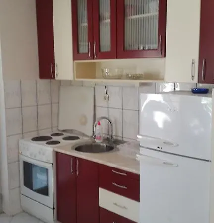 Apartmans Teodora, Star